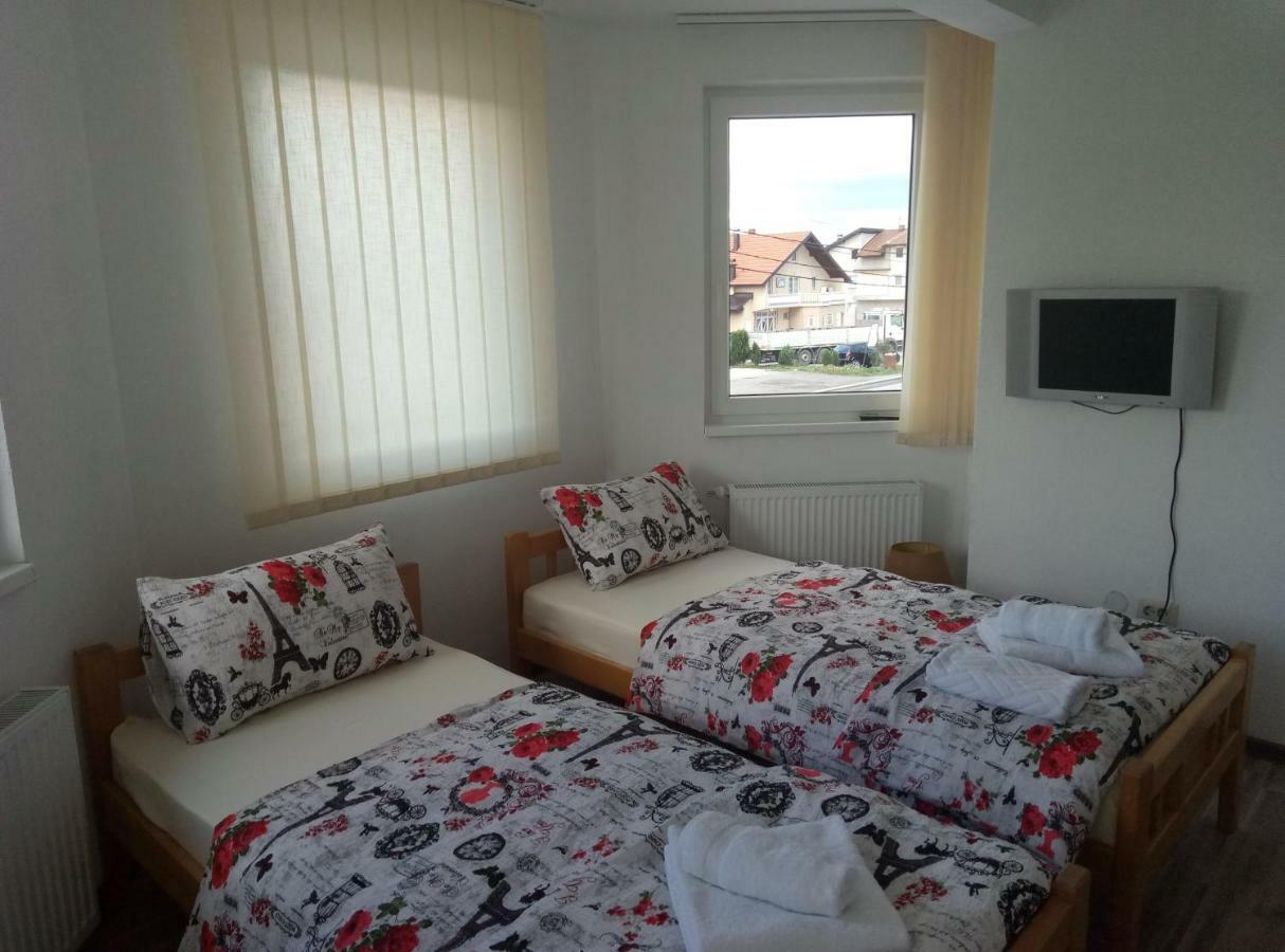 Apartments&Rooms Mido Visoko Ngoại thất bức ảnh