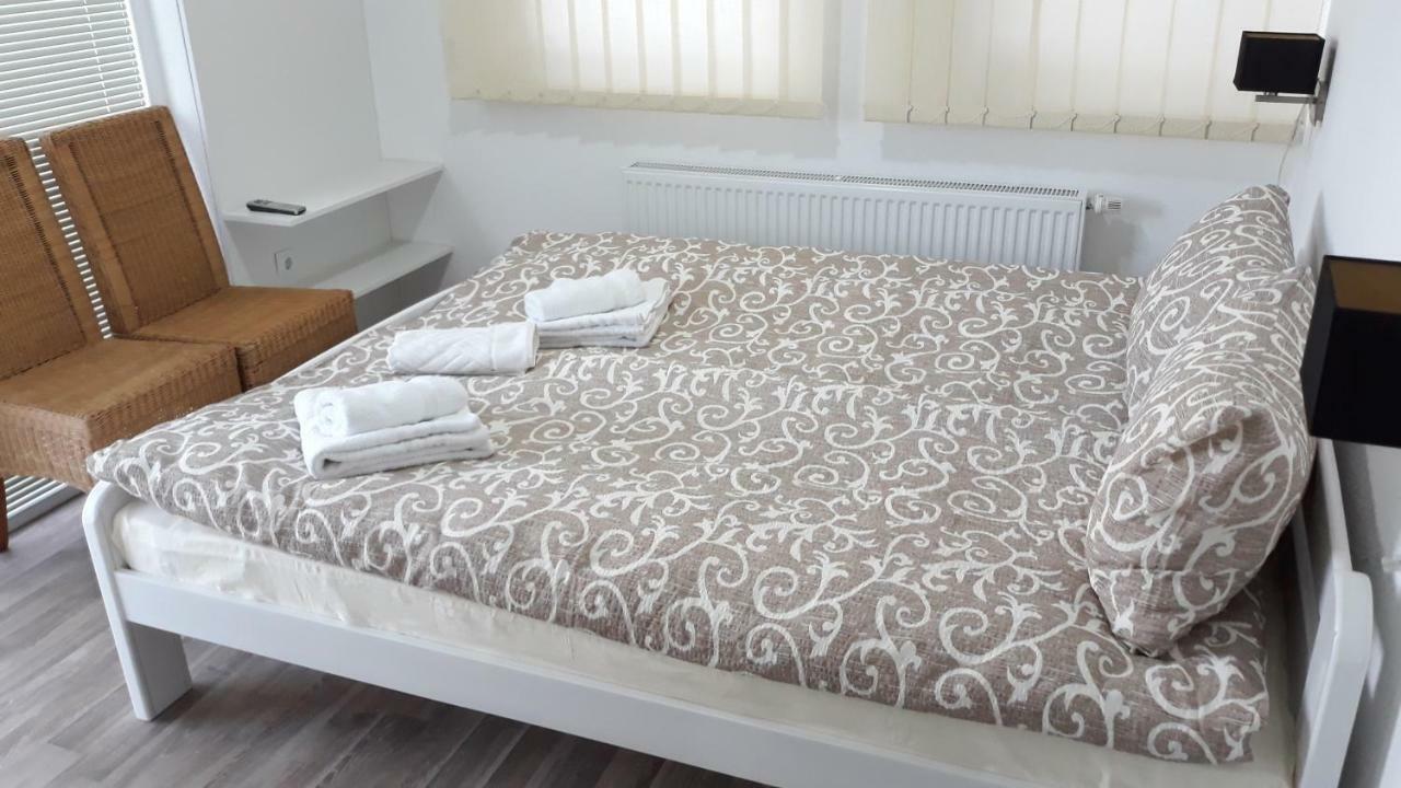 Apartments&Rooms Mido Visoko Ngoại thất bức ảnh