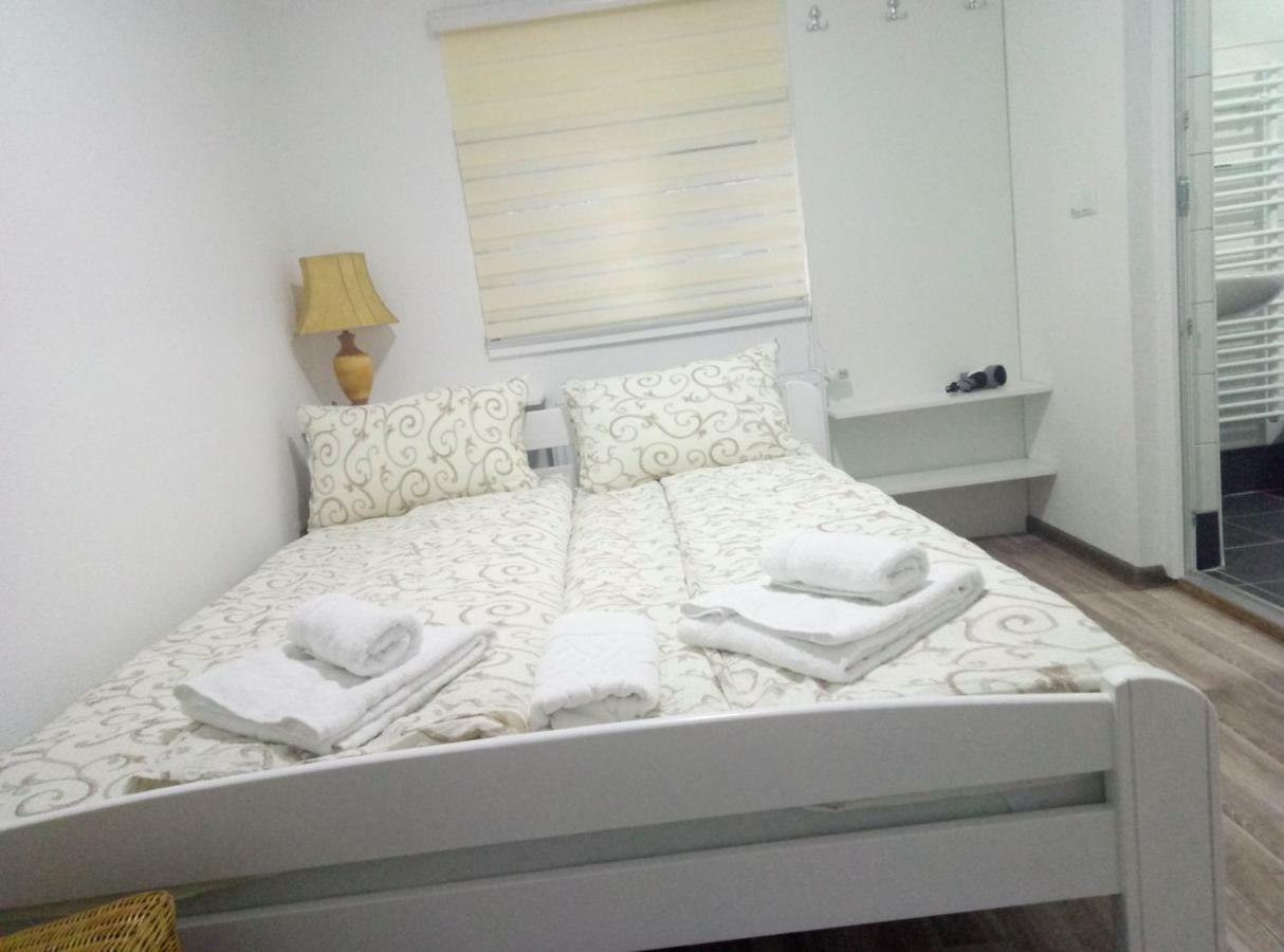 Apartments&Rooms Mido Visoko Ngoại thất bức ảnh