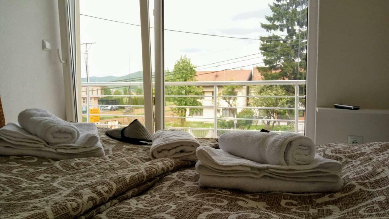 Apartments&Rooms Mido Visoko Ngoại thất bức ảnh