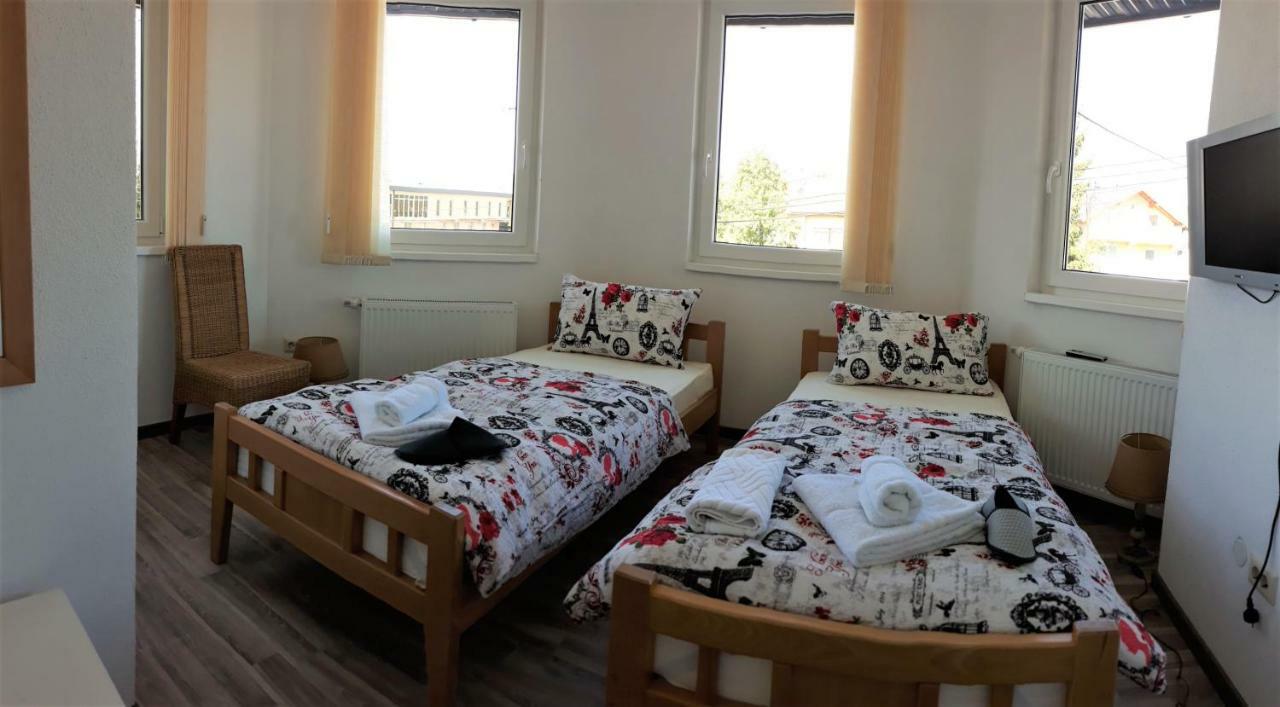 Apartments&Rooms Mido Visoko Ngoại thất bức ảnh